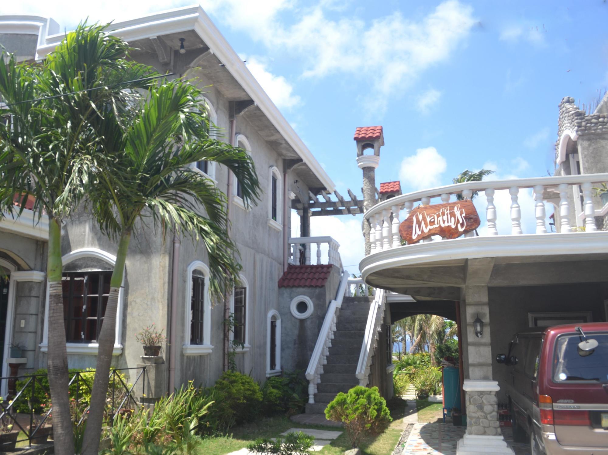 Martin'S Inn Basco Luaran gambar